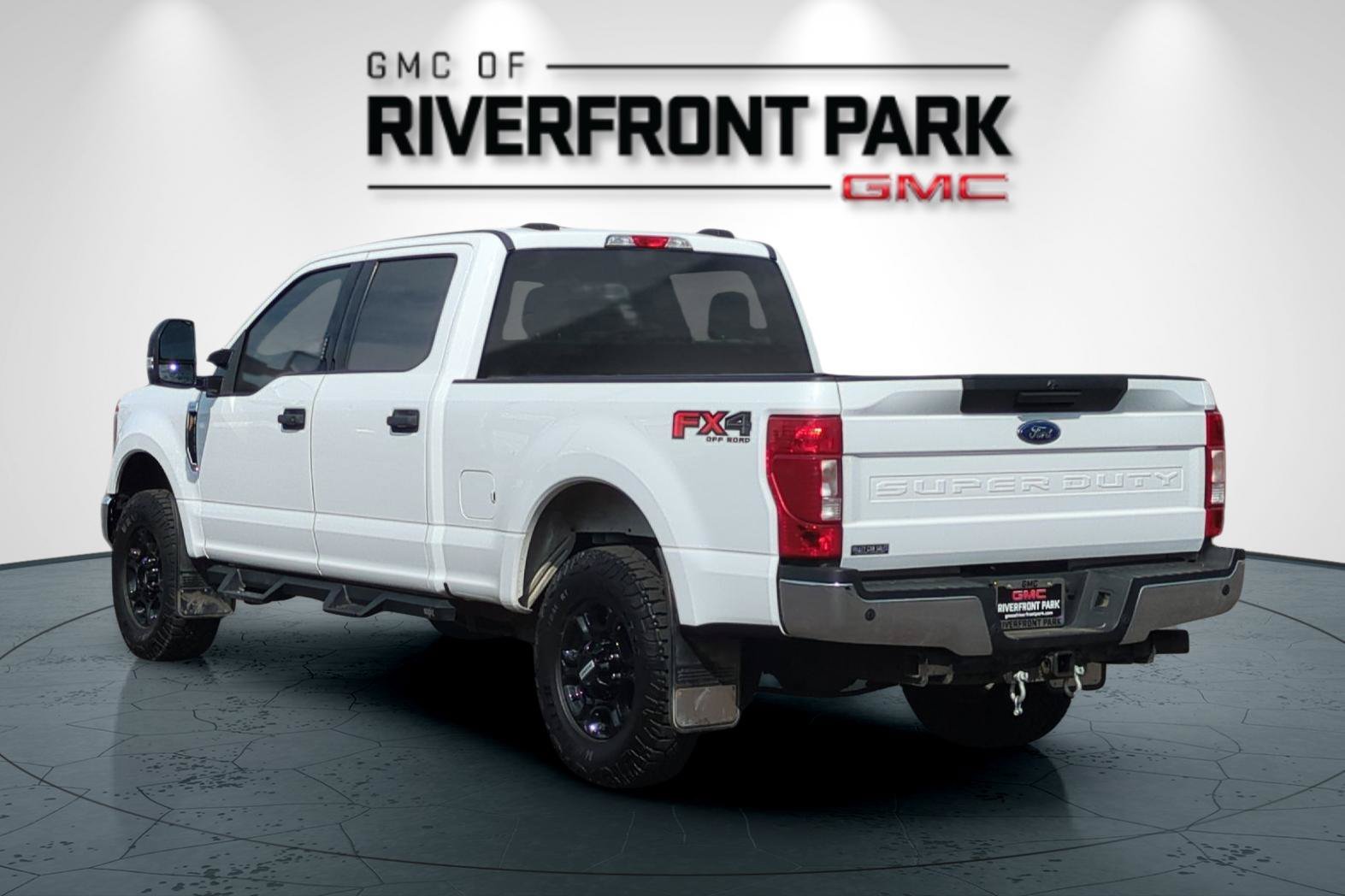 Used 2020 Ford F250 XLT w/ XLT Value Package AWD/4WD image 5