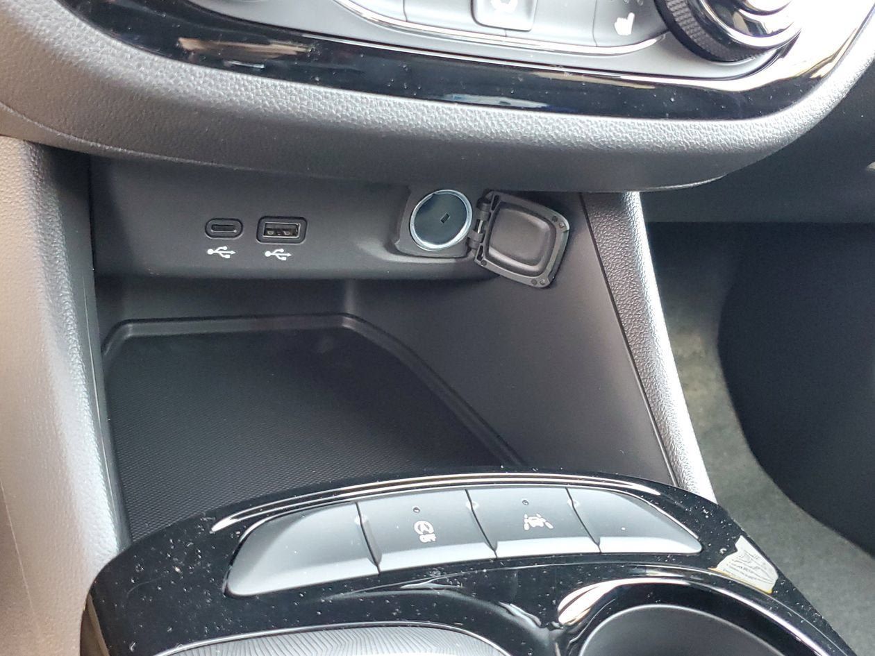 New 2026 Buick Envista Sport Touring w/ Convenience I Package FWD image 23
