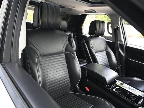 Used 2017 Land Rover Discovery HSE Luxury AWD/4WD image 26