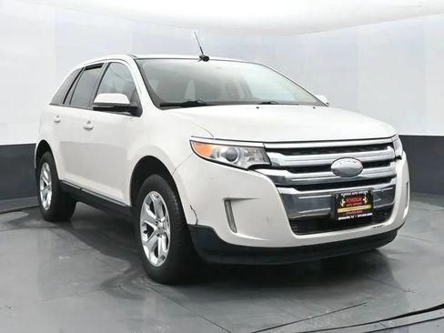 Used 2014 Ford Edge SEL w/ Equipment Group 205A image 2