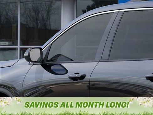 New 2025 Chevrolet Traverse LT w/ Sun and Wheel Package image 12