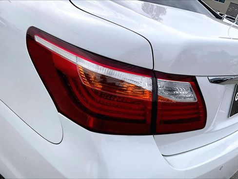 Used 2012 Lexus LS 460 AWD image 25