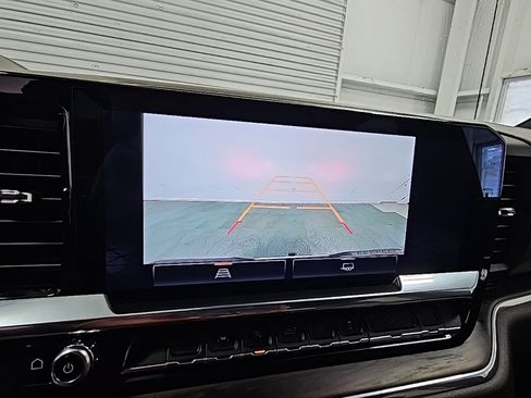 Used 2023 GMC Sierra 1500 SLT w/ SLT Premium Package image 18