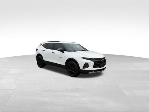 Used 2020 Chevrolet Blazer LT w/ Redline Edition FWD image 8