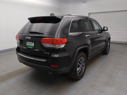 Used 2018 Jeep Grand Cherokee Limited w/ Luxury Group II image 9