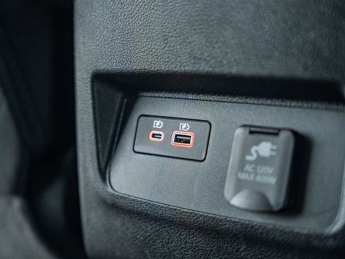 Used 2024 Nissan Frontier PRO-4X w/ Pro Convenience Package image 35