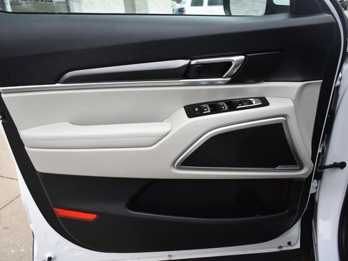 Used 2023 Kia Telluride S w/ S Sunroof Package image 14