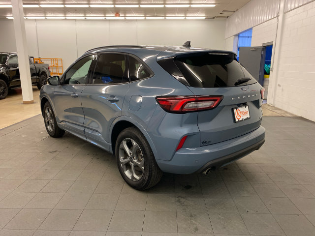Used 2024 Ford Escape ST-Line w/ Tech Pack #1 AWD/4WD image 6