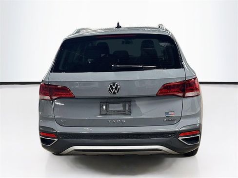 Used 2022 Volkswagen Taos SE image 6