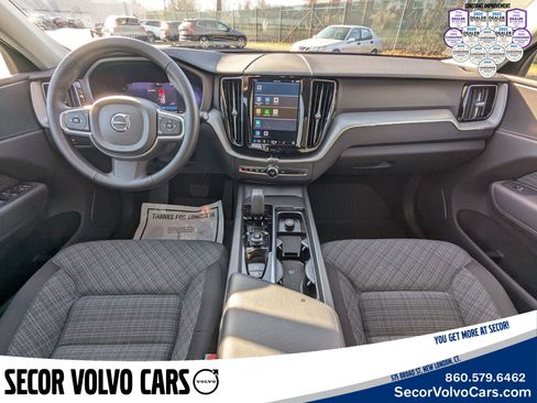 Certified 2024 Volvo XC60 B5 Core w/ Protection Package Premier image 18