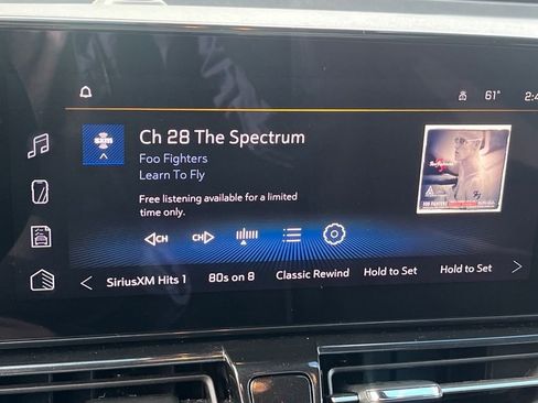 Used 2025 Chevrolet TrailBlazer RS w/ Convenience Package image 13