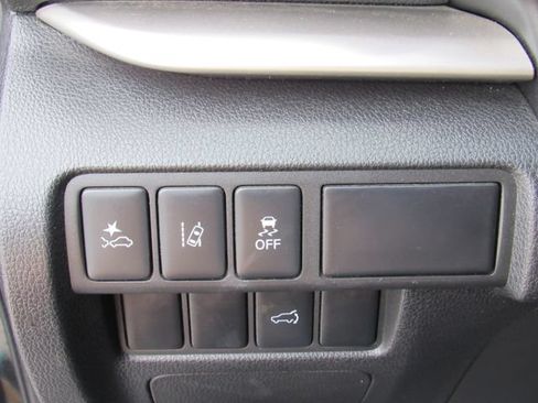 Used 2024 Mitsubishi Eclipse Cross SE AWD/4WD image 29