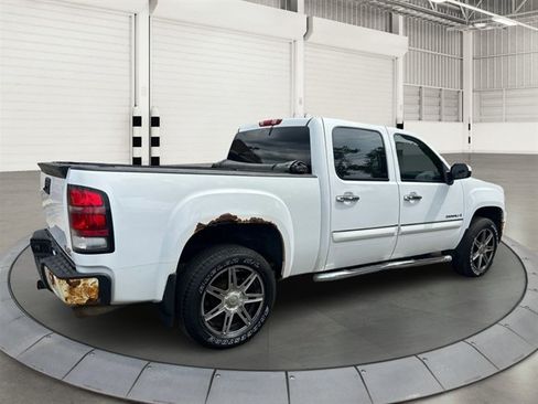Used 2008 GMC Sierra 1500 Denali AWD/4WD image 5