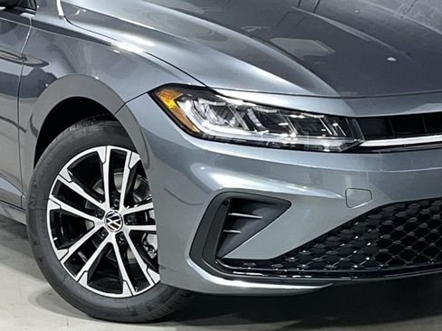 New 2026 Volkswagen Jetta Sport FWD image 3