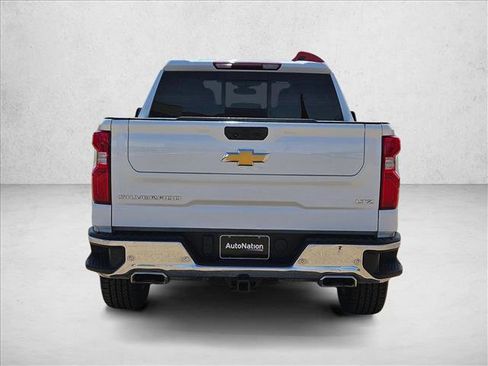 Used 2024 Chevrolet Silverado 1500 LTZ w/ LTZ Premium Package AWD/4WD image 7