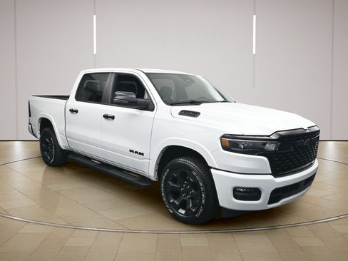 Used 2025 RAM 1500 Big Horn AWD/4WD image 26