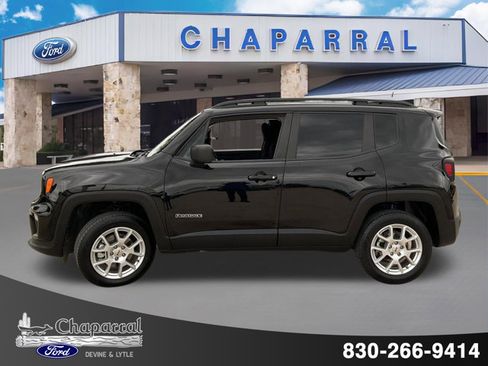 Used 2022 Jeep Renegade Sport w/ Sport Appearance Group AWD/4WD image 3