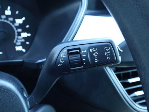 Used 2022 Ford Escape S FWD image 28