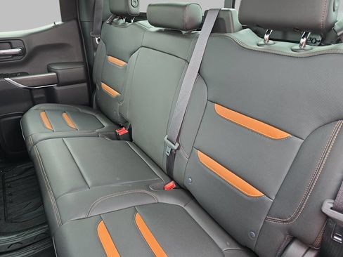 Used 2019 GMC Sierra 1500 AT4 w/ AT4 Premium Package AWD/4WD image 15