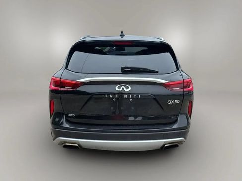 Used 2019 INFINITI QX50 Essential w/ Premium Heat Package AWD/4WD image 8