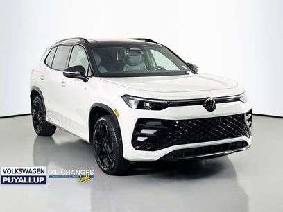 New 2025 Volkswagen Tiguan SE R-Line