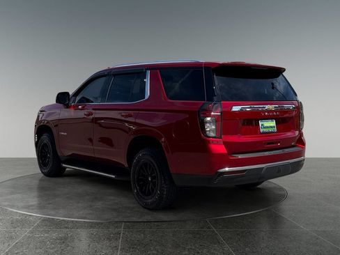 Used 2022 Chevrolet Tahoe LT w/ Luxury Package AWD/4WD image 7