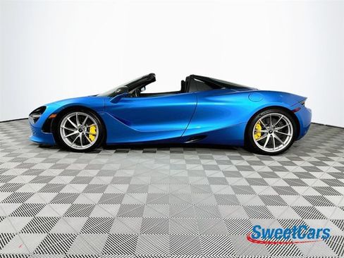 Used 2022 McLaren 720S Spider RWD image 4