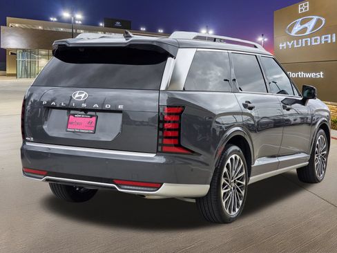 Certified 2026 Hyundai Palisade Calligraphy FWD image 7