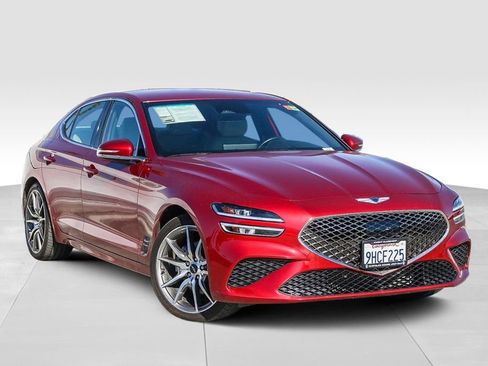 Used 2023 Genesis G70 2.0T image 2