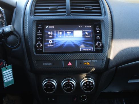 Used 2024 Mitsubishi Outlander Sport S image 11