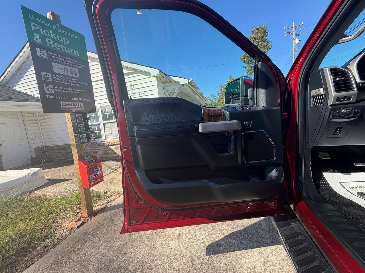 Used 2017 Ford F150 Lariat RWD image 10