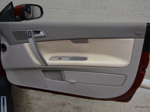 Used 2011 Volvo C70 T5 w/ Convenience Pkg image 14