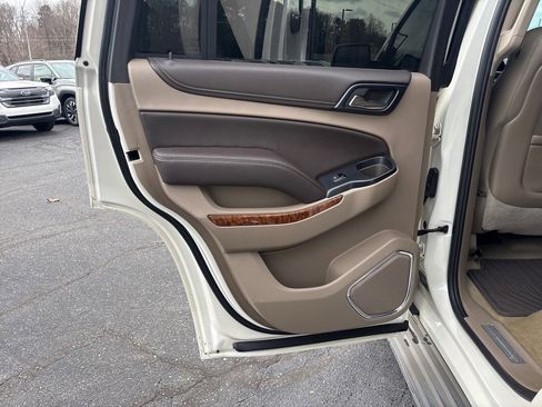 Used 2015 Chevrolet Tahoe LTZ image 31