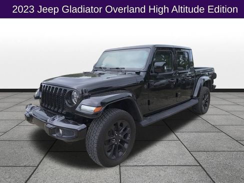 Used 2023 Jeep Gladiator Overland AWD/4WD image 1