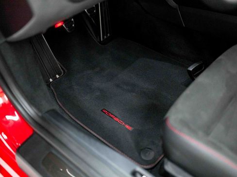 Used 2024 Porsche 718 Cayman GTS RWD image 43