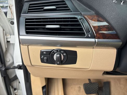 Used 2009 BMW X5 xDrive30i image 20