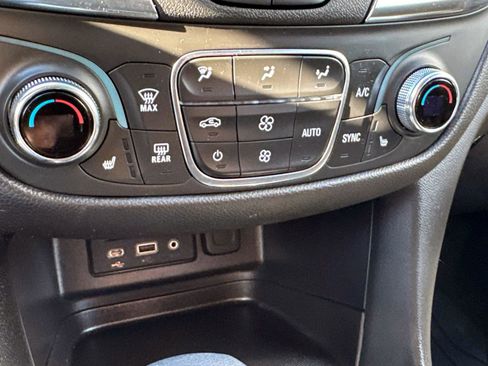 Certified 2024 Chevrolet Equinox LT image 14