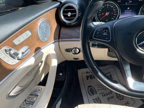 Used 2017 Mercedes-Benz E 300 4MATIC image 15