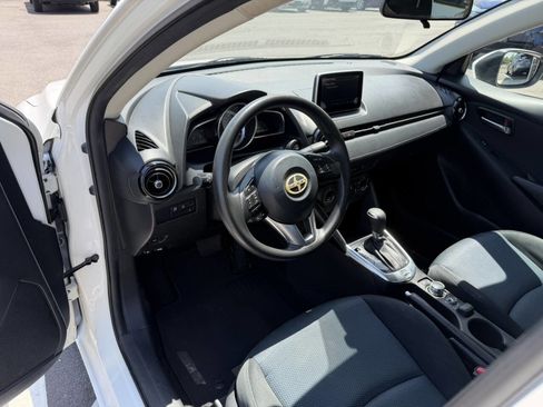 Used 2016 Scion iA FWD image 25