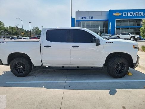 Used 2022 Chevrolet Silverado 1500 LT Trail Boss w/ Convenience Package II AWD/4WD image 4
