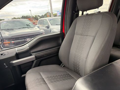 Used 2019 Ford F150 XLT w/ Equipment Group 302A Luxury AWD/4WD image 13