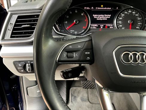 Used 2019 Audi Q5 2.0T Premium w/ Convenience Package AWD/4WD image 11