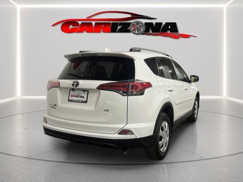 Used 2016 Toyota RAV4 LE image 8