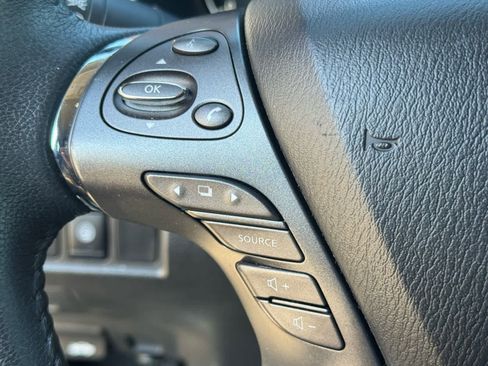 Certified 2023 Nissan Murano SV w/ SV Midnight Edition Package image 19