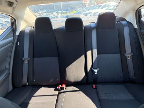 Used 2025 Nissan Sentra SV image 35