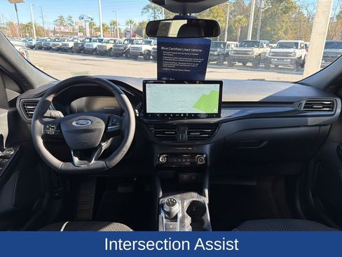 Certified 2025 Ford Escape ST-Line w/ Equipment Group 301A image 17