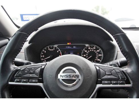Used 2020 Nissan Altima 2.5 SR FWD image 9