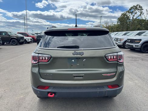 Used 2018 Jeep Compass Trailhawk w/ Safe & Security Group AWD/4WD image 6