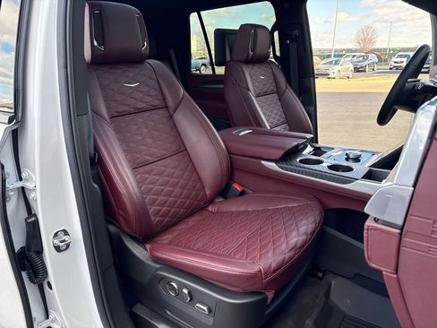 Certified 2025 Cadillac Escalade Sport w/ Touring Package image 71