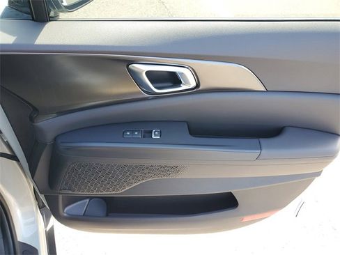 New 2026 Kia Carnival SX Prestige image 10